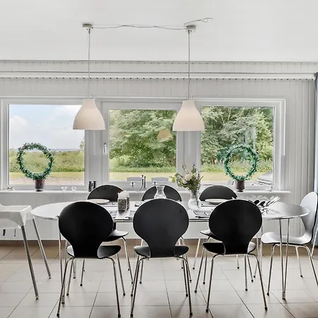 3 Bedroom Amazing In Veslos