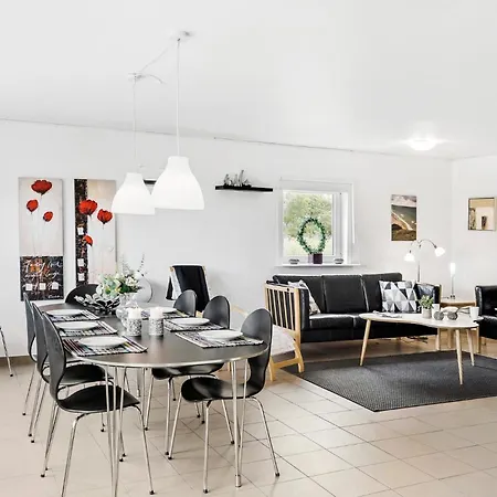 3 Bedroom Amazing In Veslos Oslos